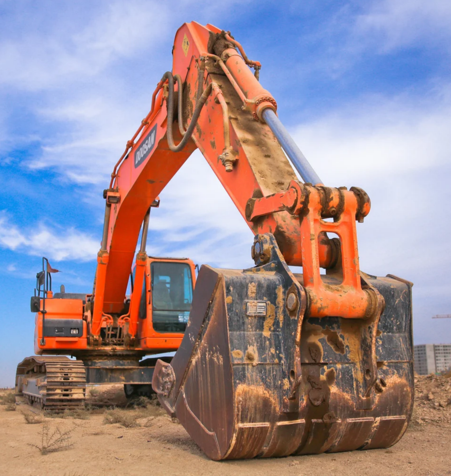 Custom Hydraulic Cylinders for Construction Equipment